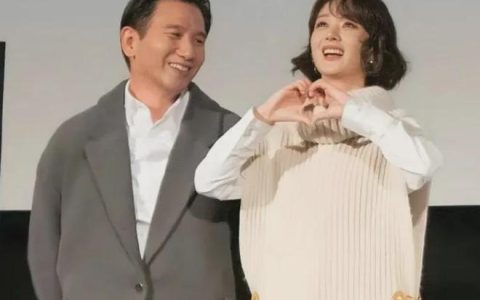 星星眼惨遭戏精编剧掰弯