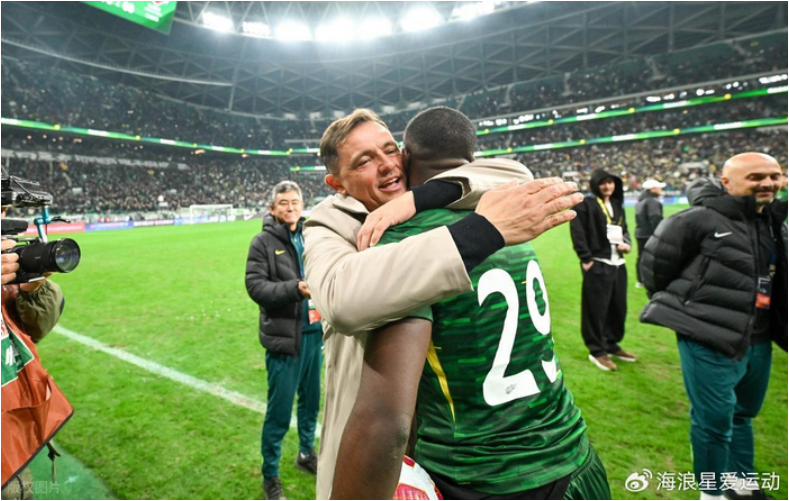 深情告别！国安主帅拉米罗离队，足协杯冠军成最后的礼物！