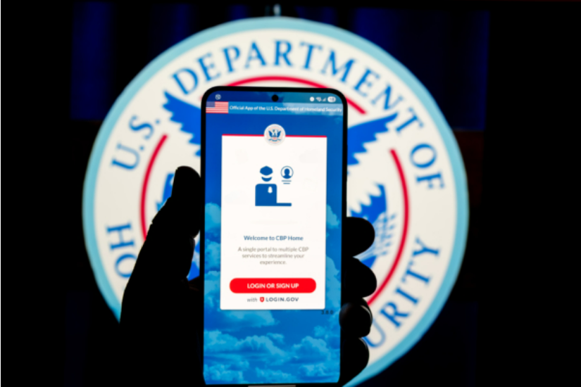 川普政府将自愿遣返的移民奖金升至3千美元