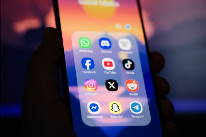 山东录用公务员要查社媒言论 遭批