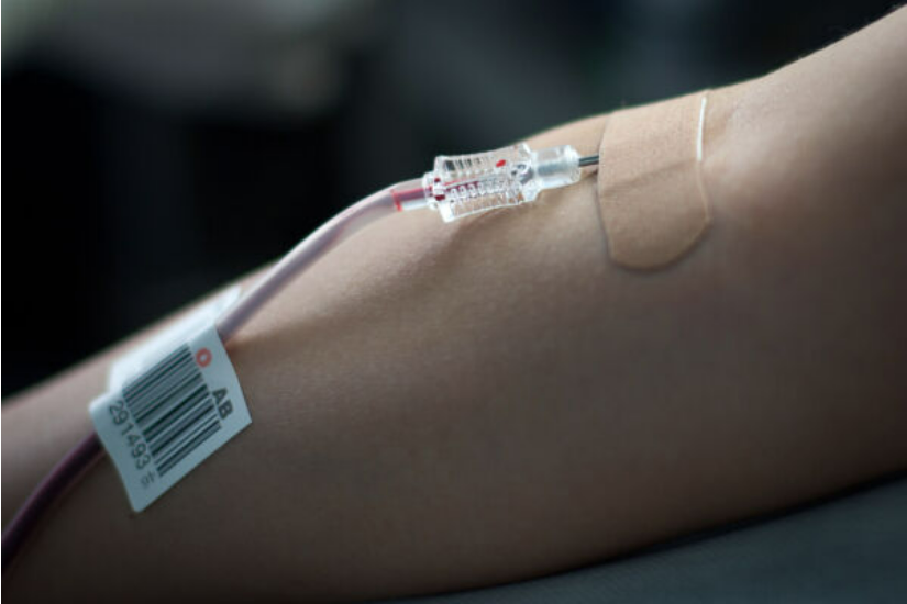 谢燕益律师质疑学校抽血体检 申请信息公开