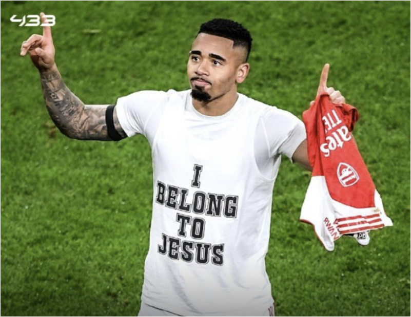 “我属于耶稣” 28岁热苏斯重伤后重生：替补55秒破门 破363天球荒