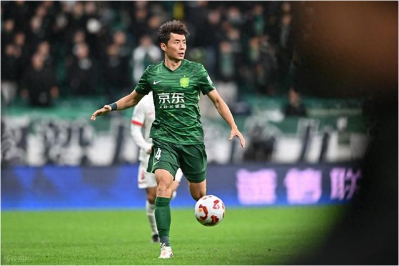 邵佳一谜之操作！上赛季拒绝李磊加盟西海岸，如今却招募他进国足