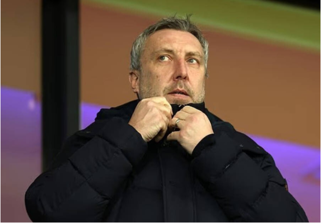 邮报：纽卡青训引援主管米德格利拒绝曼联的邀请，将继续留任