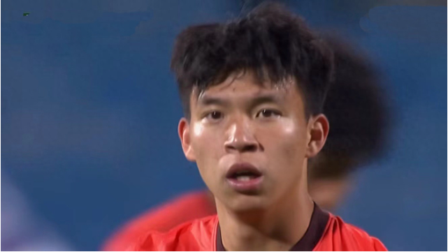 蒯纪闻换晚了，李昊救了安东尼奥，U23国足一招鲜不灵 同组无弱旅
