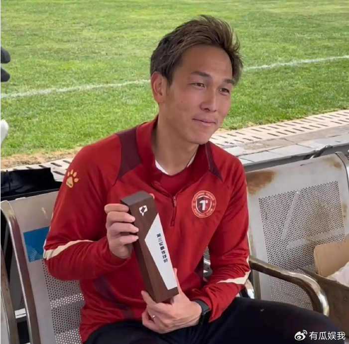 新军疯狂扫货，敲定6人超千万拿下巴西射手，李金羽带队要做东北