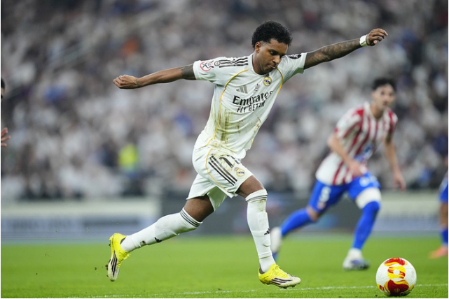 皇马新王当立？不是姆巴佩！是那位6场造6球的沉默杀手！