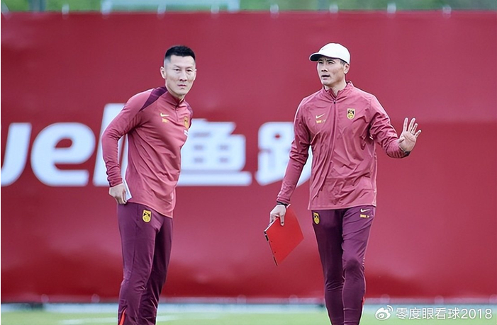 安东尼奥看不上之人，邵佳一却力排众议招入麾下，凸显用人之魄力