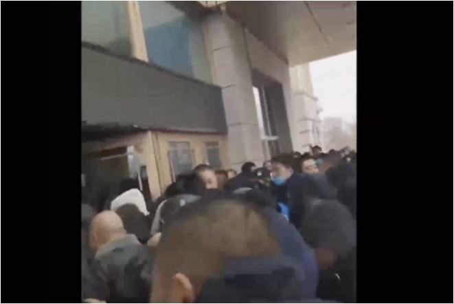 深圳租客被“闪电清退” 长租公寓魔方疑爆雷