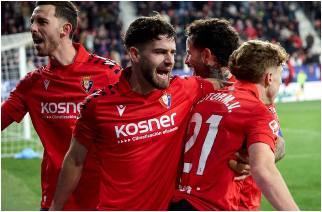 西甲最新积分战报：奥萨苏纳翻盘绝杀，马略卡险胜，皇马紧追巴萨