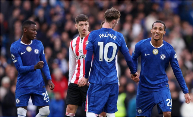 一场2-0，让英超争四格局大乱，曼联紧追利物浦，切尔西第6