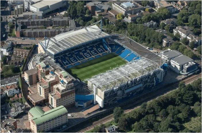 切尔西或提前至一月引援，首发级中卫成重点目标