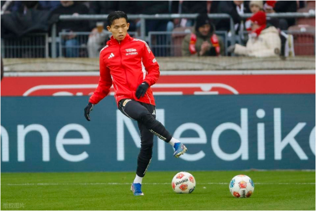 1-1,26岁韩国球星闪耀欧洲:绝平救主,德甲第9逼平德甲第4+6场不败