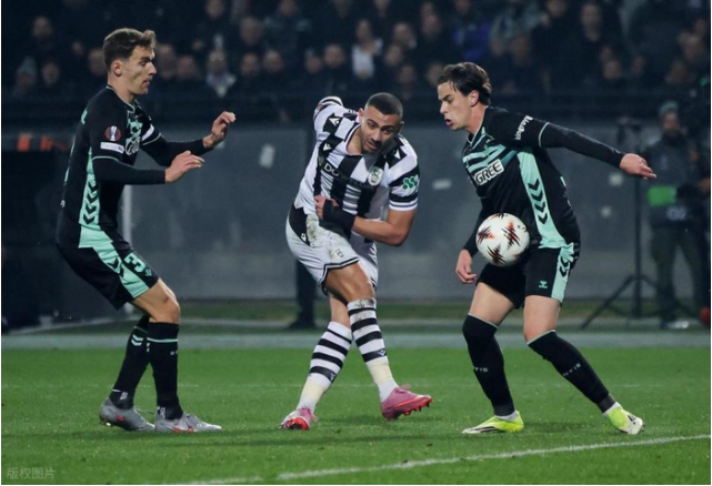 欧联0-2，西甲劲旅皇家贝蒂斯不敌希超领头羊，无缘4连胜