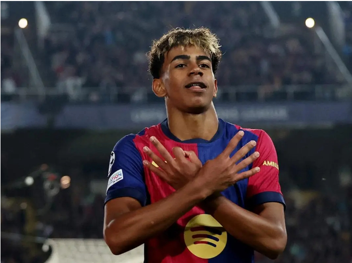 进球＋助攻破白！当世第一人狂飙，18岁比肩梅罗，姆巴佩争不过他