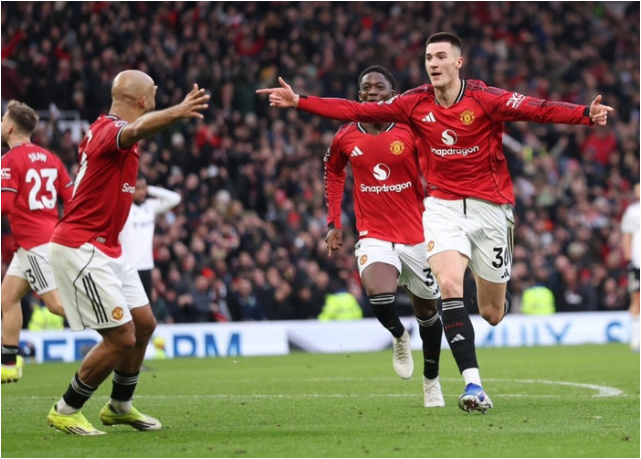 费迪南德：曼联肯定做过充分背调，谢什科是愿意努力的好孩子