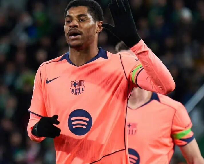 拉什福德拒绝回归曼联，愿降薪留巴萨