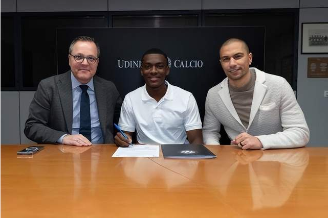 一日意甲动向：国米跟邓弗里斯要分道扬镳，米兰续约新马尔蒂尼