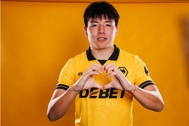 徐彬留洋处子秀首发！迎战伊普斯维奇U21，获教练组认可