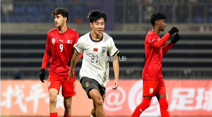 董路：17岁国足新星能进皇马巴萨！身体技术速度俱佳 中国09第一人