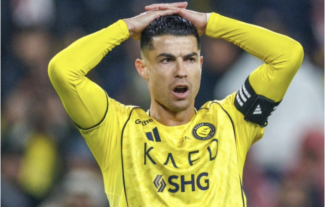 C罗逼宫失败！曝沙特金主欲立新王取而代之 摩根：他何罪之有？